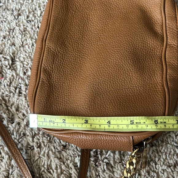 Caramel Michael Kors crossbody - Picture 7 of 10